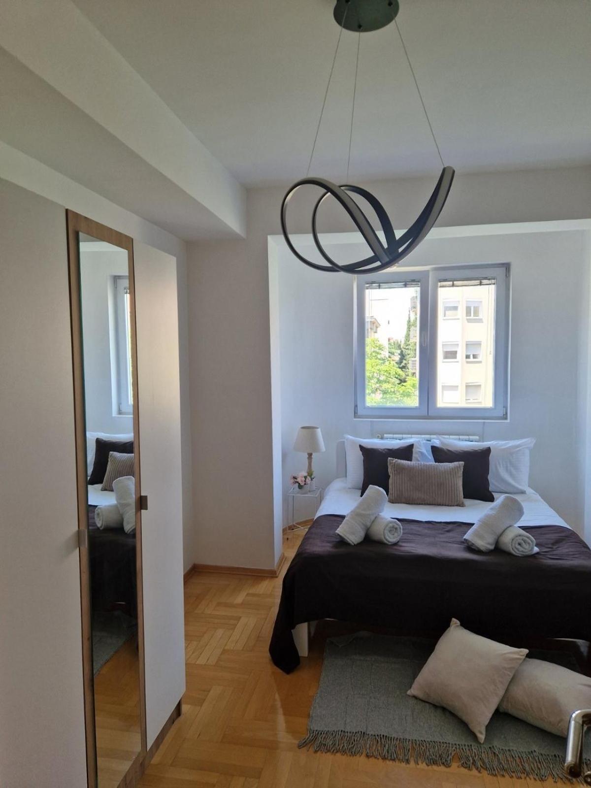 Kamche Lux Apartment Skopje Exterior foto