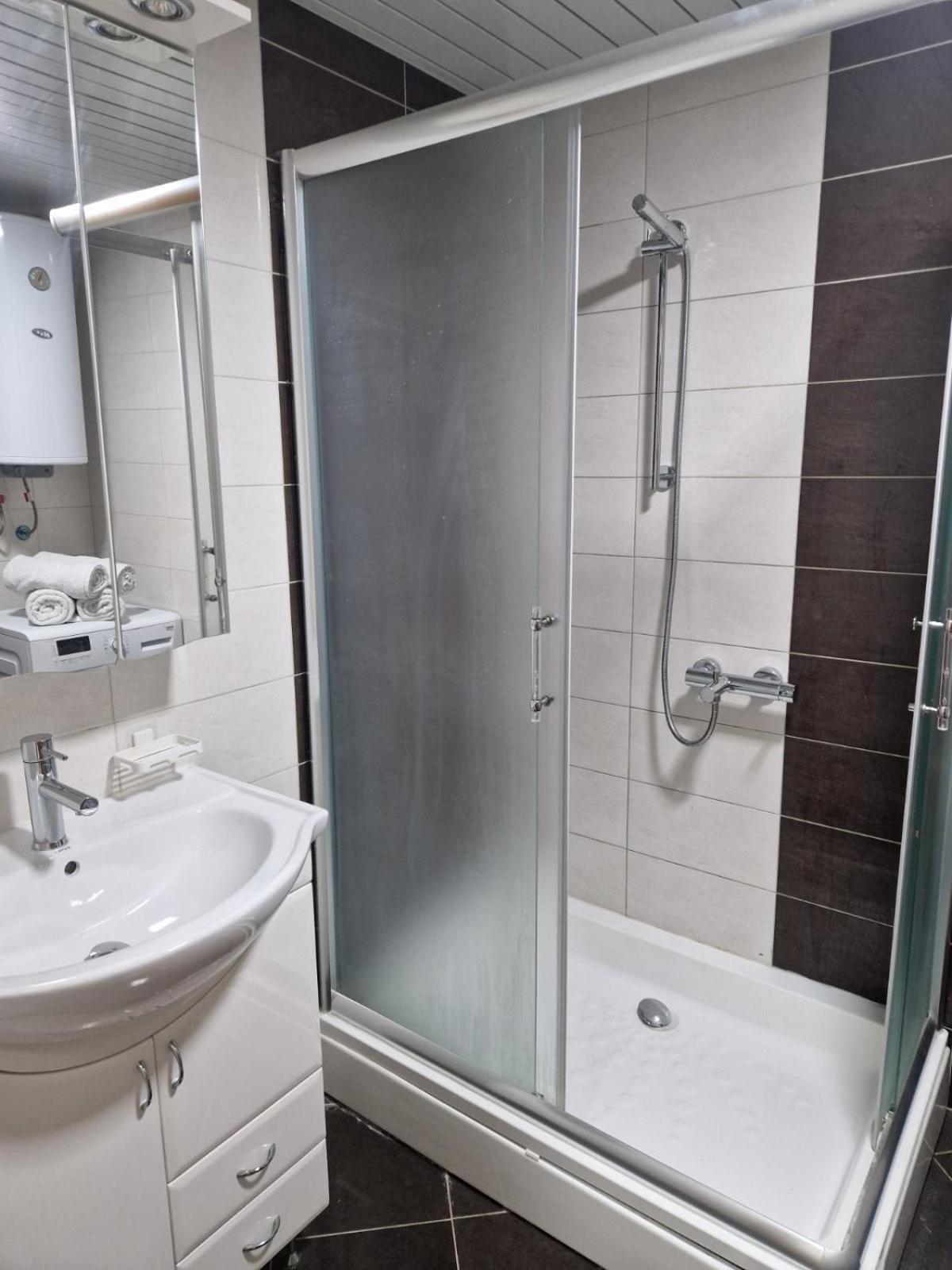 Kamche Lux Apartment Skopje Exterior foto